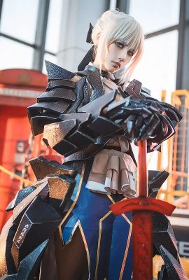 FATE Saber Altria Alter Huke Ver @Detetive Lily (Fotografia: @全集鬼) (9P)