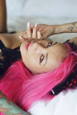 (Suicide Girls) – 2021-09-19 Kitty Drawing SG Logo – Iamdollhead