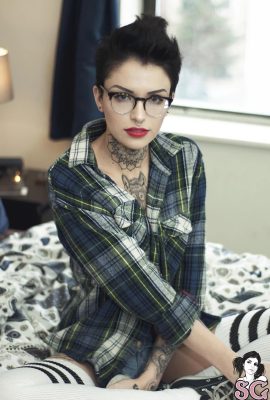 (Suicide Girls) 19 مارس 2015 – Leighraven Talk Nerdy to Me (50P)